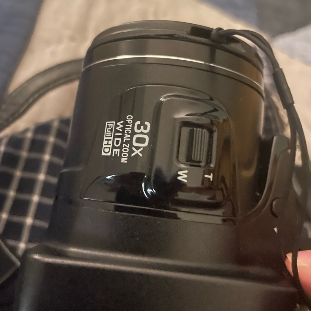Nikon camera - Picture 5 of 6